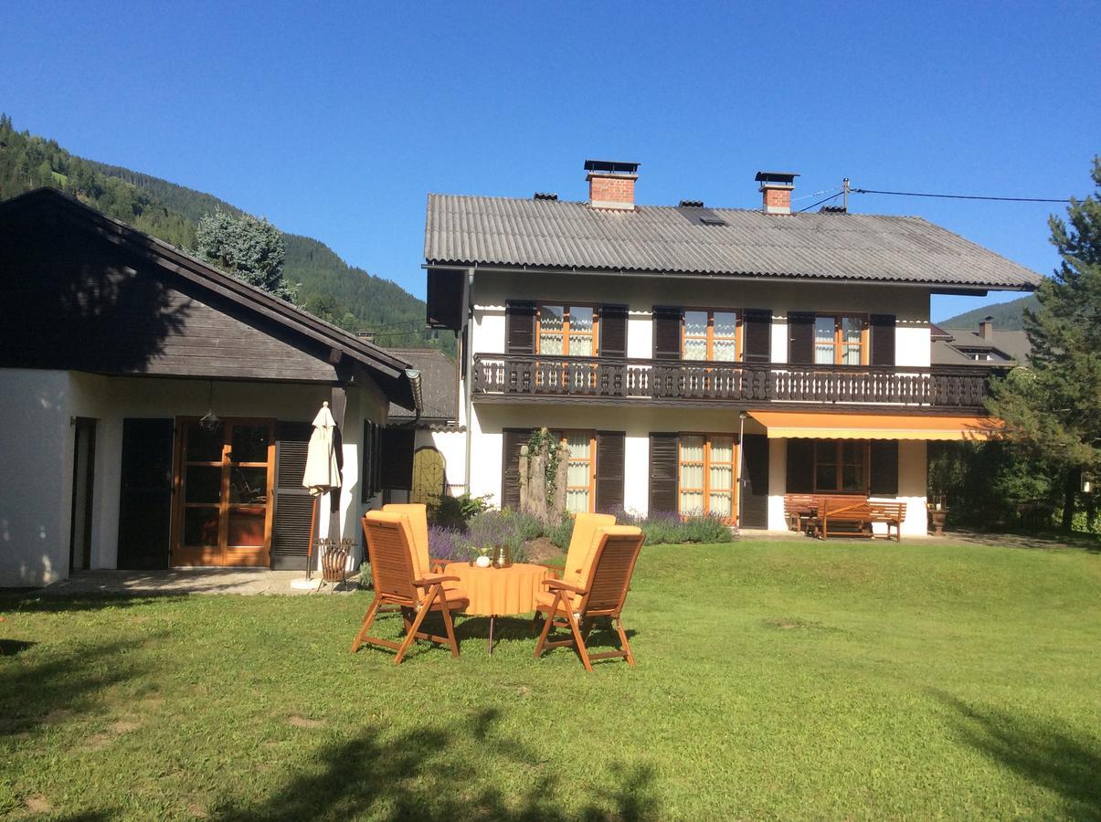 Ferienwohnungen Familie Wetzlinger Bad Kleinkirchheim Bagian luar foto